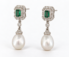 The Kensington Emerald & Pearl Drop
