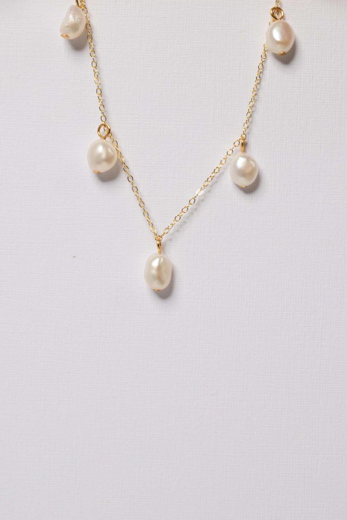 Elisette Pearl Choker with 7–8 mm AAA natural freshwater pearls and 18K gold plated sterling silver