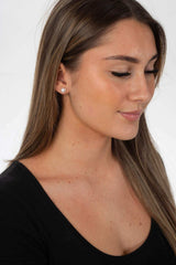 queens glow freshwater pearl stud earrings set