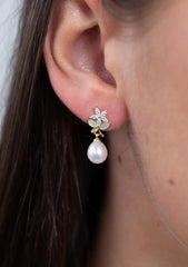 the Golden Blossom Pearl Set