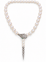 Serpentina Pearl Necklace

Pearlisma Signature Piece