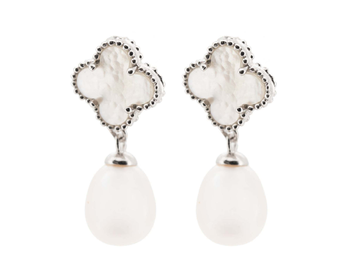 Royal Clover Pearl Earrings