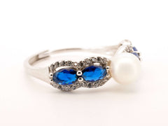 The Azure  Pearl ring