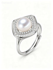 Lune de Diamant Pearl Ring