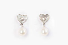 Heart Whispers Pearl Earrings