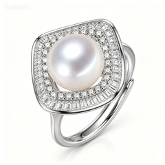 Lune de Diamant Pearl Ring