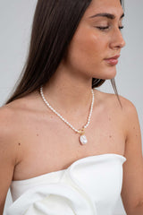 La Perla Blanca 
Baroque Pearl Necklace