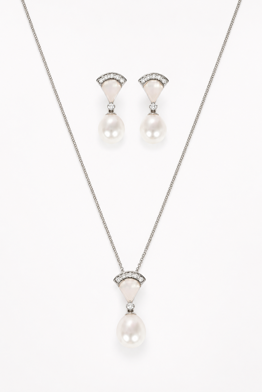 Victorious Pearl Vogue set
