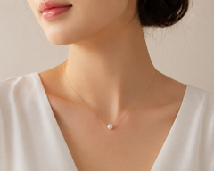 The Elara Pearl 18k gold Necklace