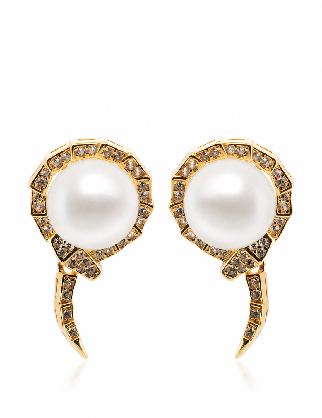 Divina Perla earrings