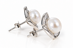 Rosette Pearl Studs