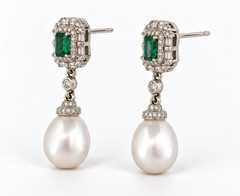 The Kensington Emerald & Pearl Drop