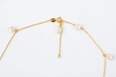 Elisette Pearl Choker