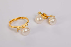 gold lumiere ring and earrings with freshwater pearls