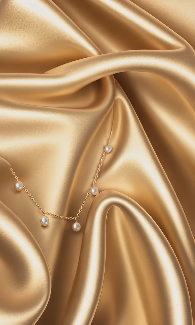 Elisette Pearl Choker